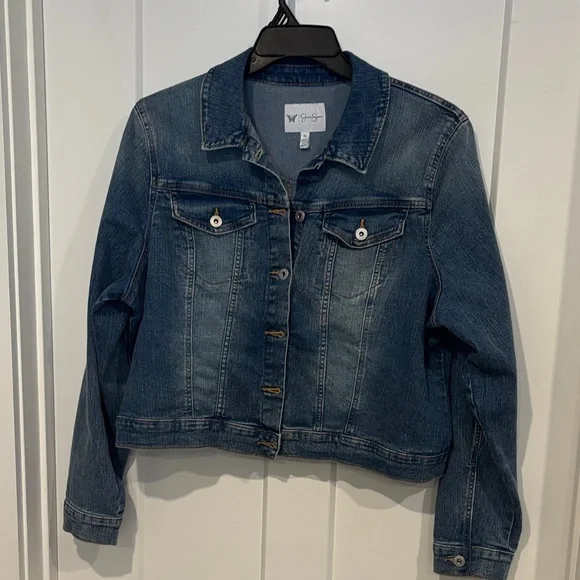 Jessica Simpson Jean Jacket 🔹Classic Blue NWOT - Picture 2 of 5